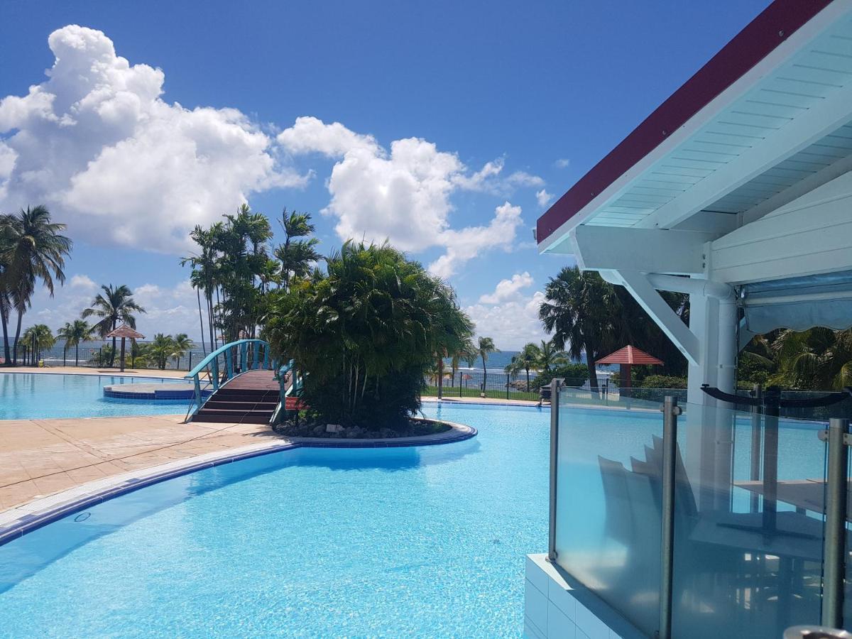 Caraibes Apparts-Resorts Сент-Анн Екстер'єр фото